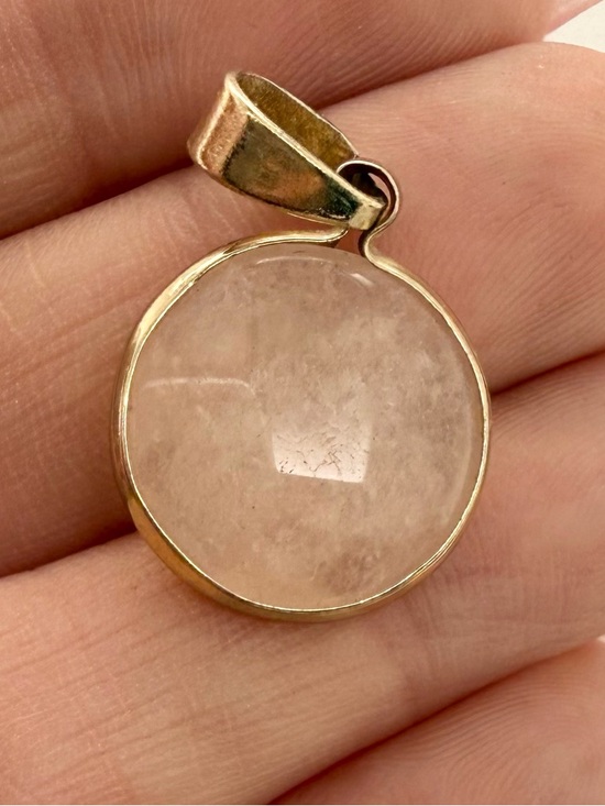 Jewelry - Rose Quartz Gold Tone Pendant Necklace Pink Gemstone Charm 17 mm Amulet